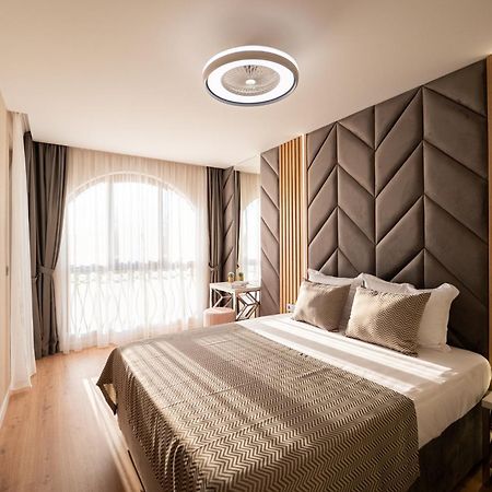 Harmony Suites Grand Resort 阳光海滩 外观 照片
